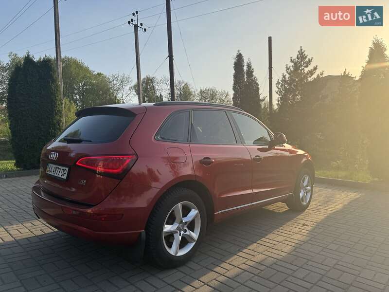 Внедорожник / Кроссовер Audi Q5 2015 в Прилуках
