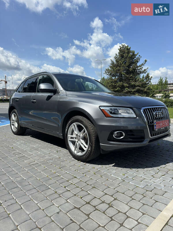 Внедорожник / Кроссовер Audi Q5 2014 в 