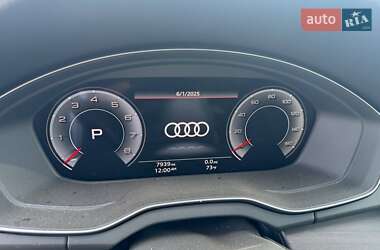Позашляховик / Кросовер Audi Q5 2023 в 