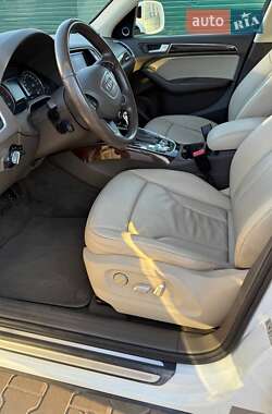 Внедорожник / Кроссовер Audi Q5 2015 в 