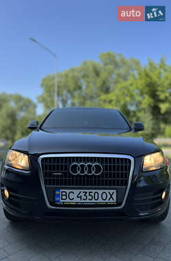 Внедорожник / Кроссовер Audi Q5 2009 в 