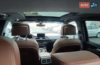 Позашляховик / Кросовер Audi Q5 2018 в 