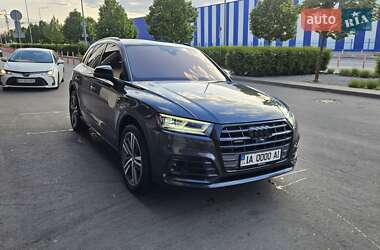Внедорожник / Кроссовер Audi Q5 2019 в 