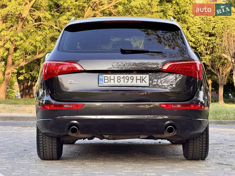 Внедорожник / Кроссовер Audi Q5 2009 в Одессе