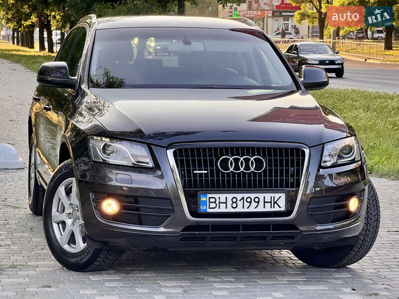 Внедорожник / Кроссовер Audi Q5 2009 в Одессе