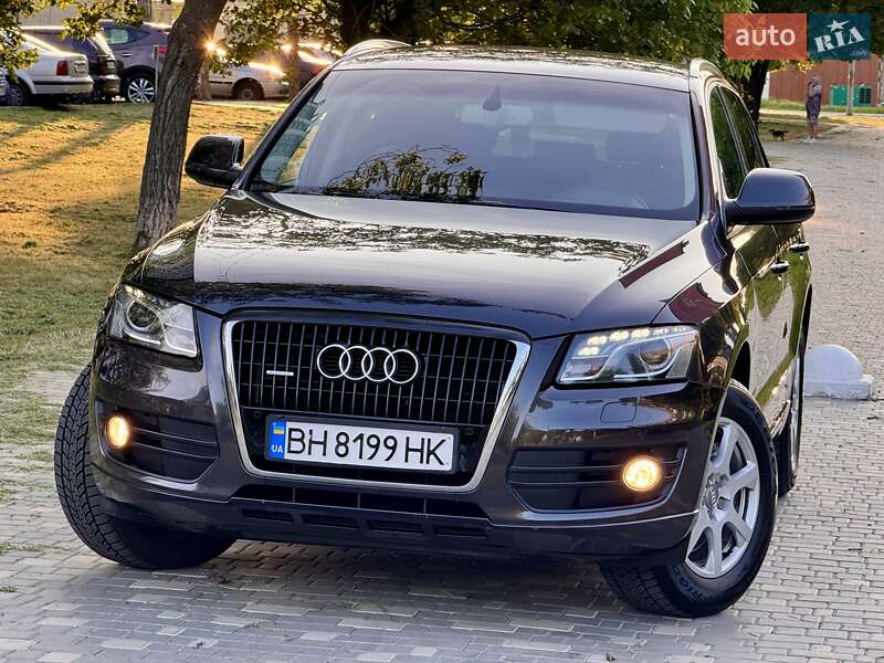 Внедорожник / Кроссовер Audi Q5 2009 в Одессе