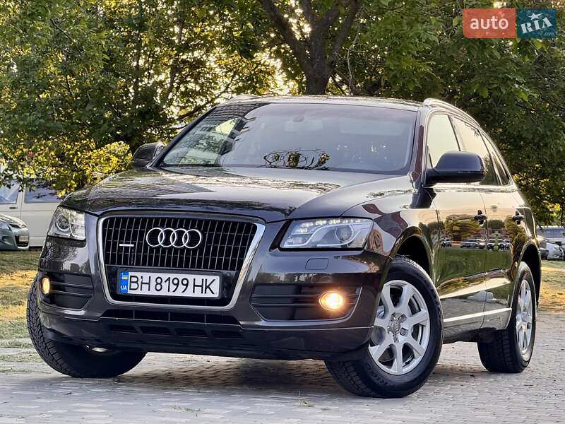 Внедорожник / Кроссовер Audi Q5 2009 в Одессе