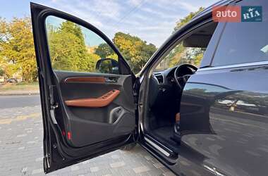 Внедорожник / Кроссовер Audi Q5 2009 в 