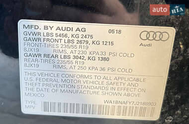 Внедорожник / Кроссовер Audi Q5 2018 в 