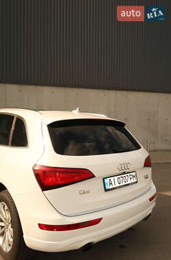 Позашляховик / Кросовер Audi Q5 2016 в 