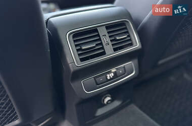 Внедорожник / Кроссовер Audi Q5 2017 в 