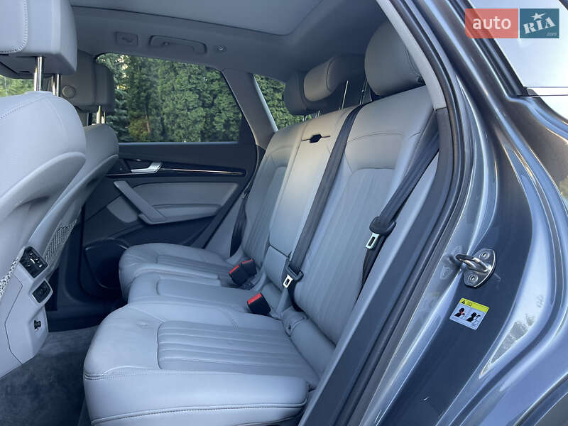Внедорожник / Кроссовер Audi Q5 2020 в Ровно фото 18 Внедорожник / Кроссовер Audi Q5 2020 в Ровно