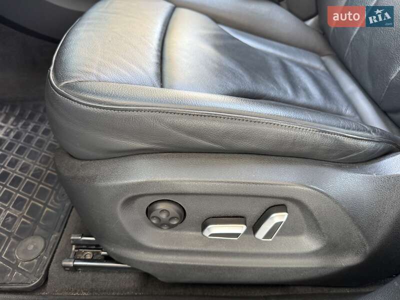 Внедорожник / Кроссовер Audi Q5 2015 в Днепре