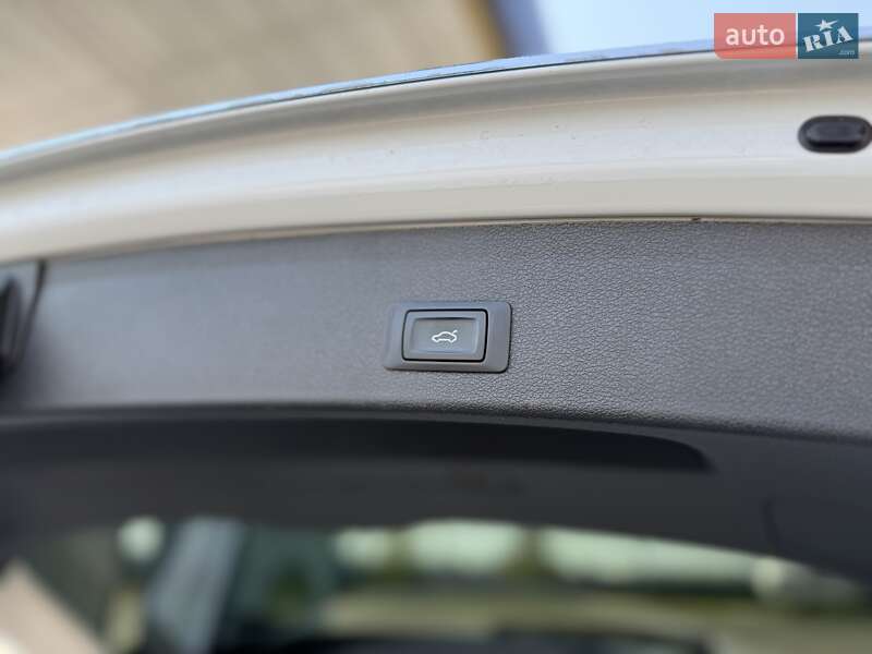 Внедорожник / Кроссовер Audi Q5 2015 в Днепре