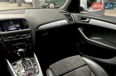 Позашляховик / Кросовер Audi Q5 2011 в 