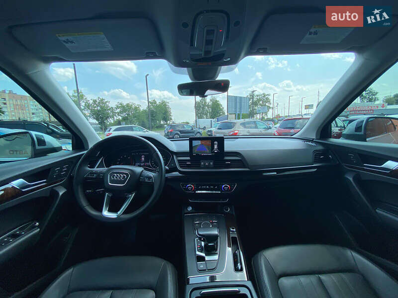 Внедорожник / Кроссовер Audi Q5 2019 в Ровно