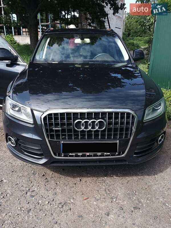 Внедорожник / Кроссовер Audi Q5 2013 в Полтаве