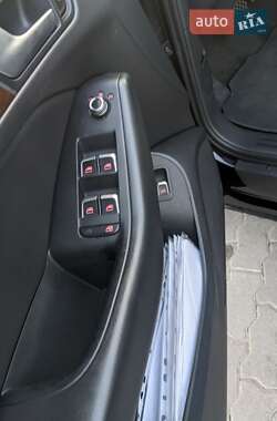 Позашляховик / Кросовер Audi Q5 2014 в 