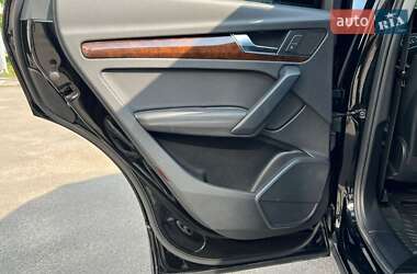 Внедорожник / Кроссовер Audi Q5 2020 в 