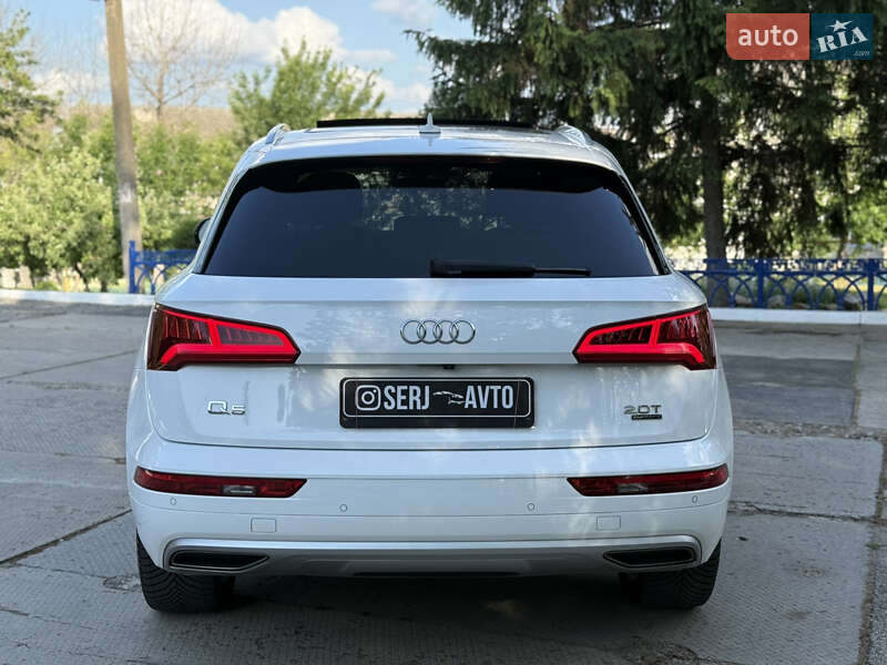 Позашляховик / Кросовер Audi Q5 2018 в Харкові