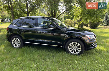 Внедорожник / Кроссовер Audi Q5 2016 в 
