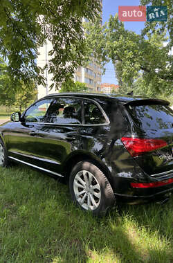 Внедорожник / Кроссовер Audi Q5 2016 в 