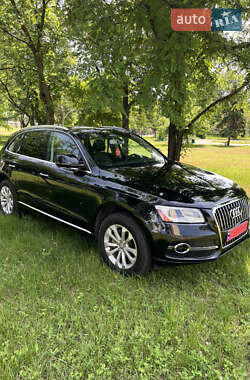 Внедорожник / Кроссовер Audi Q5 2016 в 