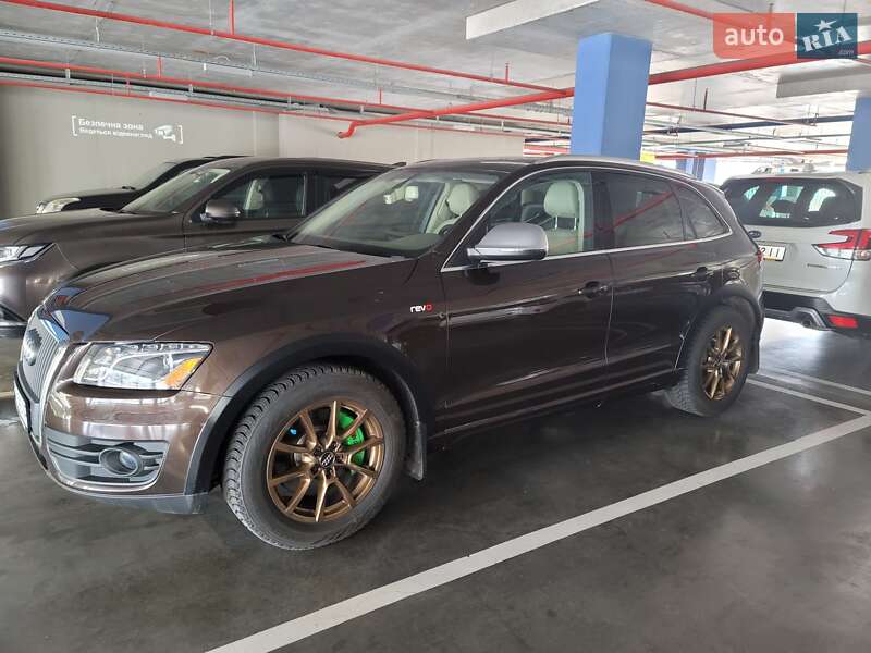 Внедорожник / Кроссовер Audi Q5 2011 в Киеве