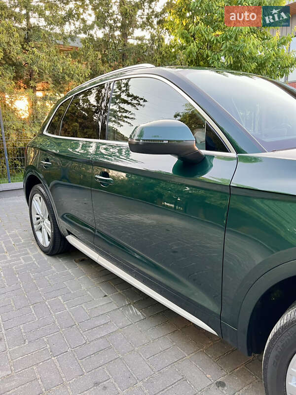 Внедорожник / Кроссовер Audi Q5 2018 в Львове