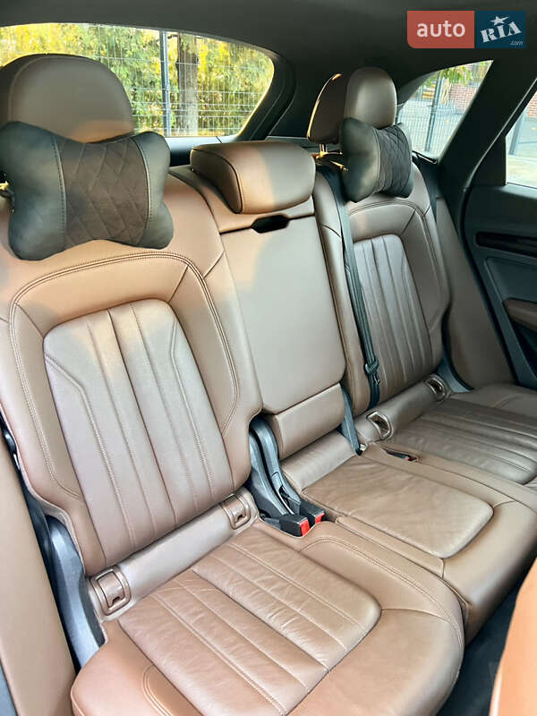 Внедорожник / Кроссовер Audi Q5 2018 в Львове