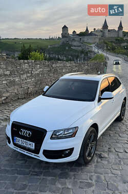 Внедорожник / Кроссовер Audi Q5 2011 в 