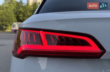 Внедорожник / Кроссовер Audi Q5 2019 в 