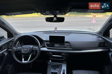 Внедорожник / Кроссовер Audi Q5 2019 в 