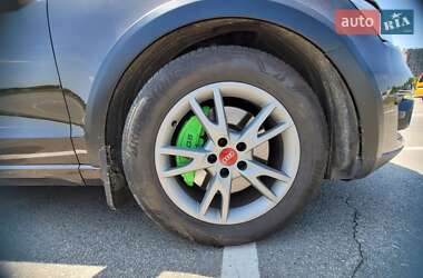 Внедорожник / Кроссовер Audi Q5 2011 в 
