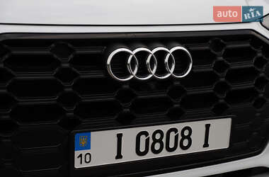 Внедорожник / Кроссовер Audi Q5 2021 в 