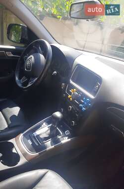 Внедорожник / Кроссовер Audi Q5 2015 в 