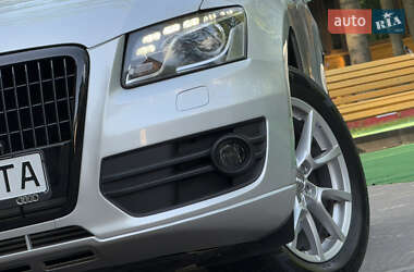 Внедорожник / Кроссовер Audi Q5 2010 в 
