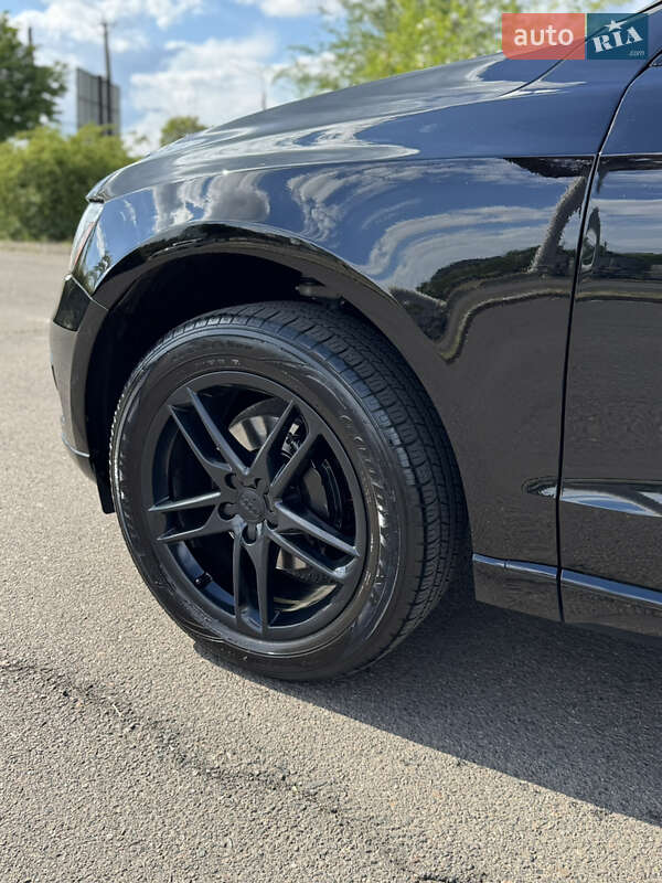 Позашляховик / Кросовер Audi Q5 2013 в Кривому Розі