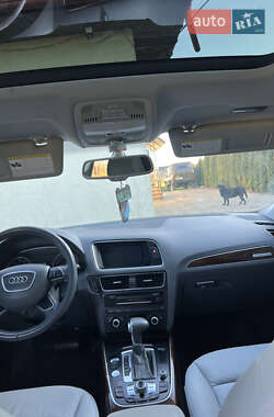 Внедорожник / Кроссовер Audi Q5 2015 в 