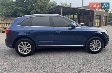 Внедорожник / Кроссовер Audi Q5 2016 в 