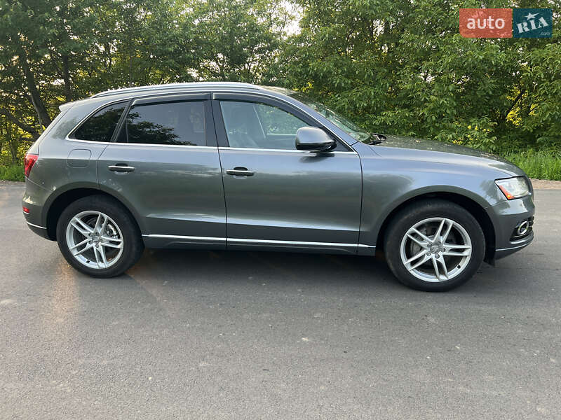 Внедорожник / Кроссовер Audi Q5 2014 в Немирове
