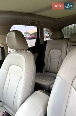 Внедорожник / Кроссовер Audi Q5 2013 в 