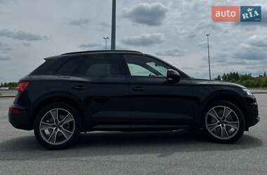 Внедорожник / Кроссовер Audi Q5 2019 в 