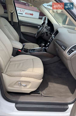 Внедорожник / Кроссовер Audi Q5 2015 в 