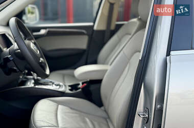 Позашляховик / Кросовер Audi Q5 2014 в 