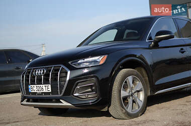 Внедорожник / Кроссовер Audi Q5 2022 в 