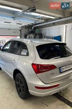 Внедорожник / Кроссовер Audi Q5 2012 в 