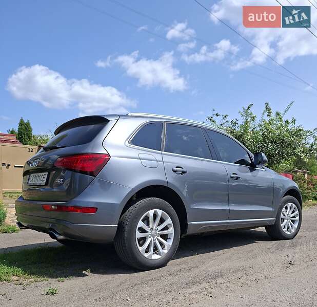 Внедорожник / Кроссовер Audi Q5 2012 в Смеле