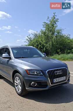 Внедорожник / Кроссовер Audi Q5 2012 в 