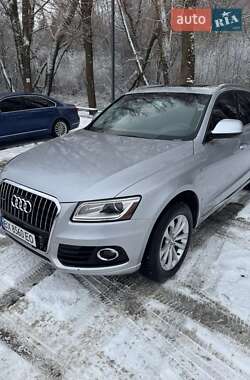 Внедорожник / Кроссовер Audi Q5 2015 в 